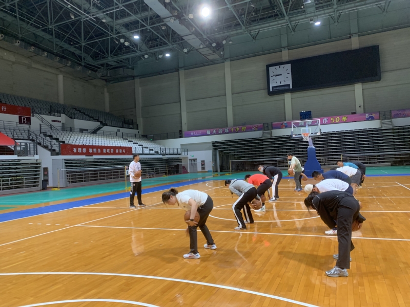 西甲：巴萨主场3-0完胜瓦伦西亚